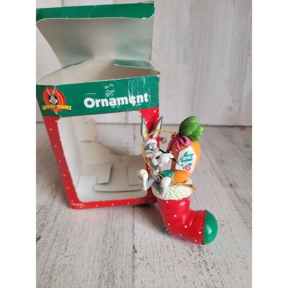 Matrix 1998 Bugs Bunny stocking carrot ornament Xmas - Picture 1 of 6